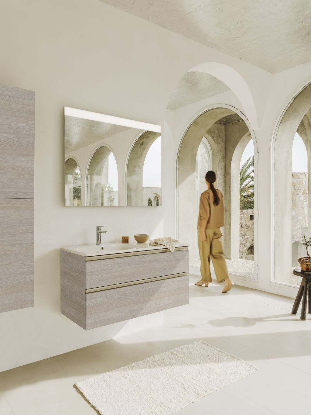 Umywalka z szafką Gap, Roca